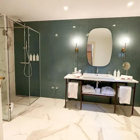 Supetar 酒店 察夫塔特