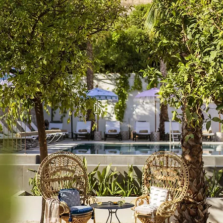 ホテル Supetar 5*