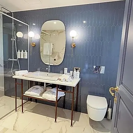 Supetar Hotel 5*
